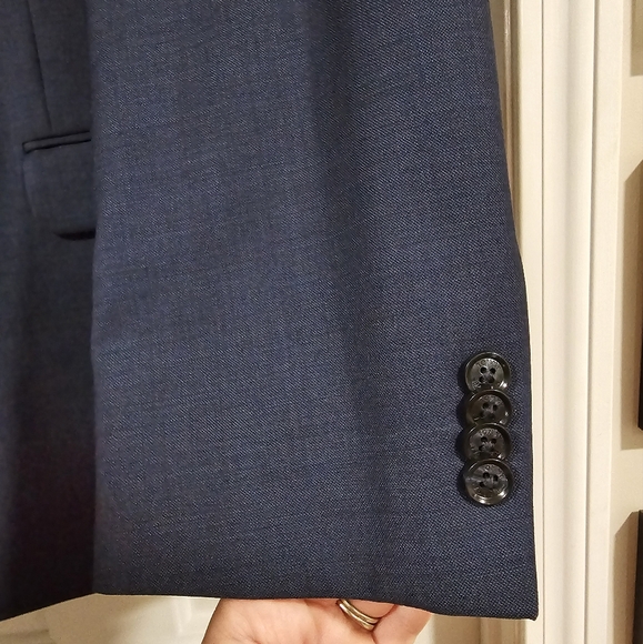 Tommy Hilfiger Suit - Picture 4 of 6